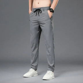 Calça Masculina em Seda Gelo e Poliéster [COMPRE 2 LEVE 3]